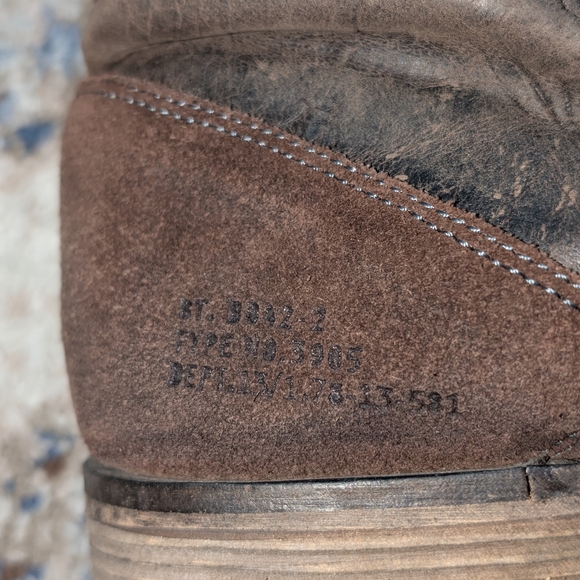 BullBoxer Mens Hansil Handcrafted Leather Boots - Picture 6 of 9